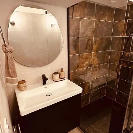 Au Coeur De Apartment *