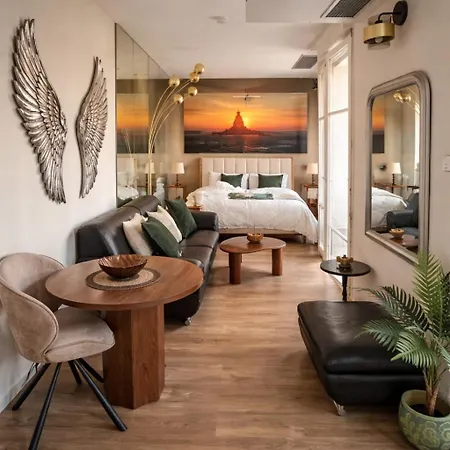 Au Coeur De Apartment